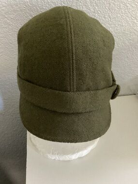 Pistil Hat